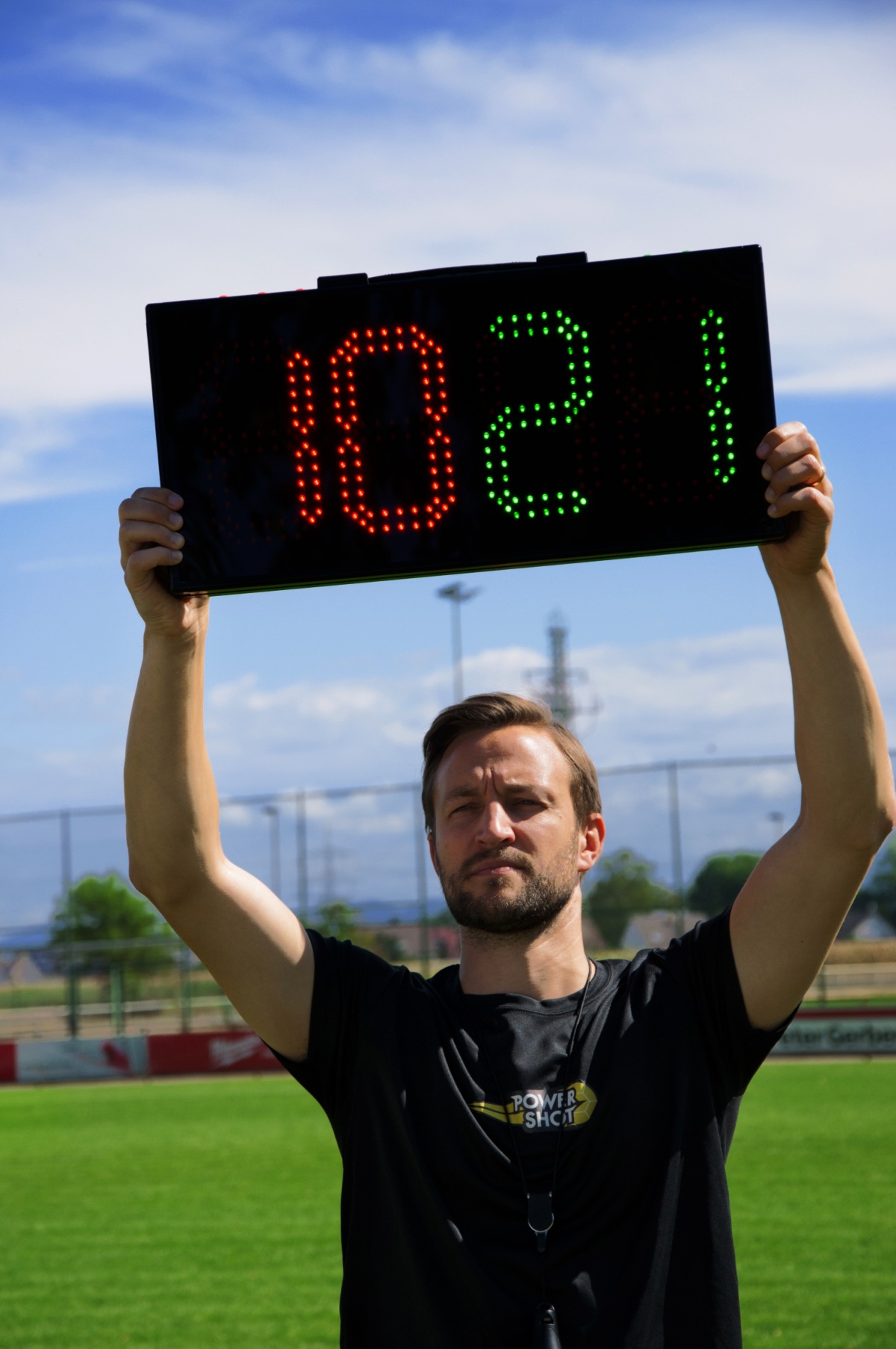 Anzeigetafel elektronisch 56 x 27cm - LED Anzeige - wiederaufladbar Anzeigetafel elektronisch 56 x 27cm - LED Anzeige - wiederaufladbar