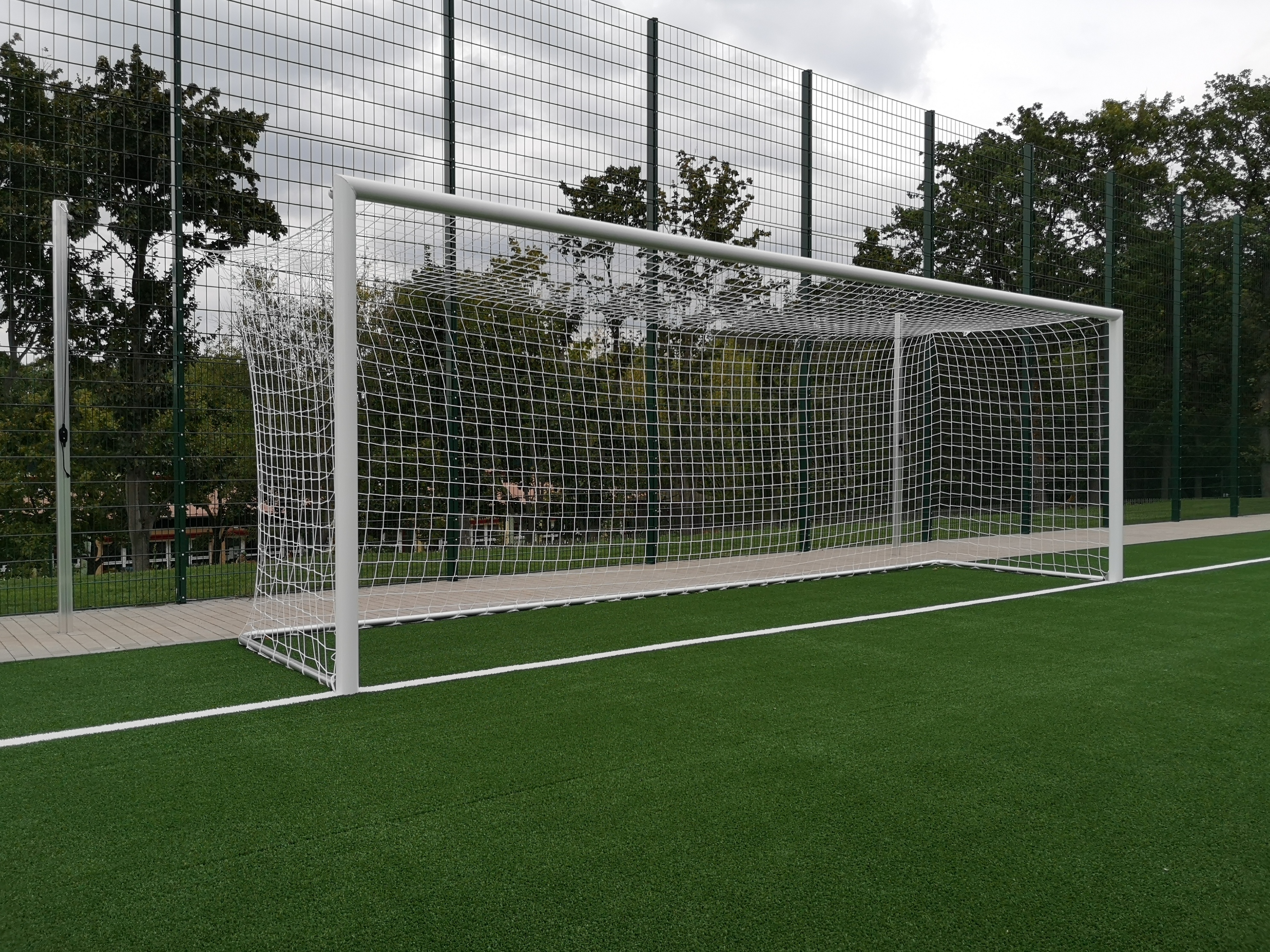 Fussballtor m. freier Netzaufhängung Fussballtor m. freier Netzaufhängung