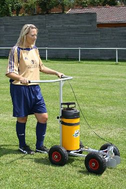 Nassmarkierwagen 700 mit Stahlbehälter Nassmarkierwagen 700 mit Stahlbehälter