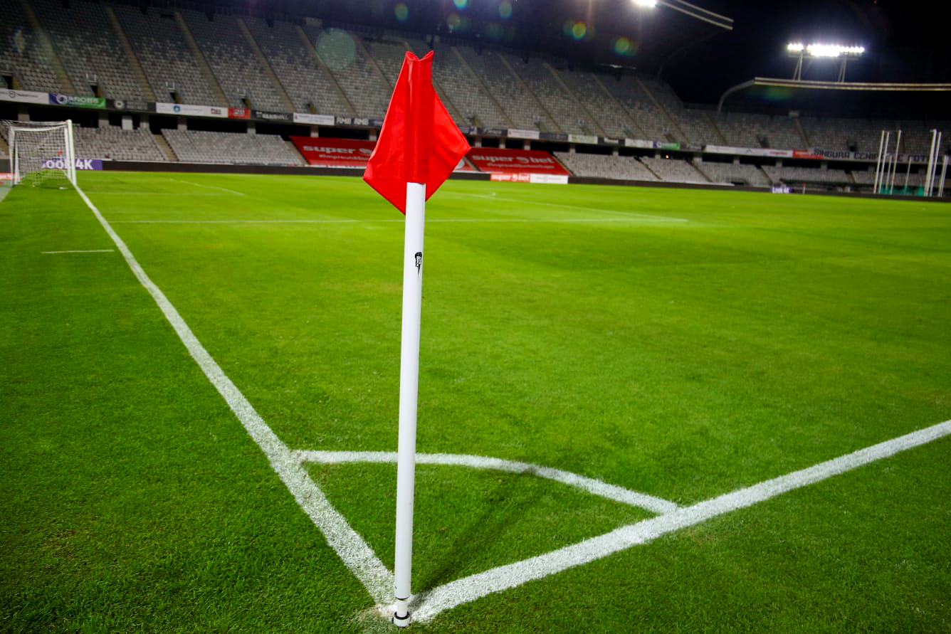 Eckfahnen-Set Fußball - mit Kippgelenk von POWERSHOT® Eckfahnen-Set Fußball - mit Kippgelenk von POWERSHOT®